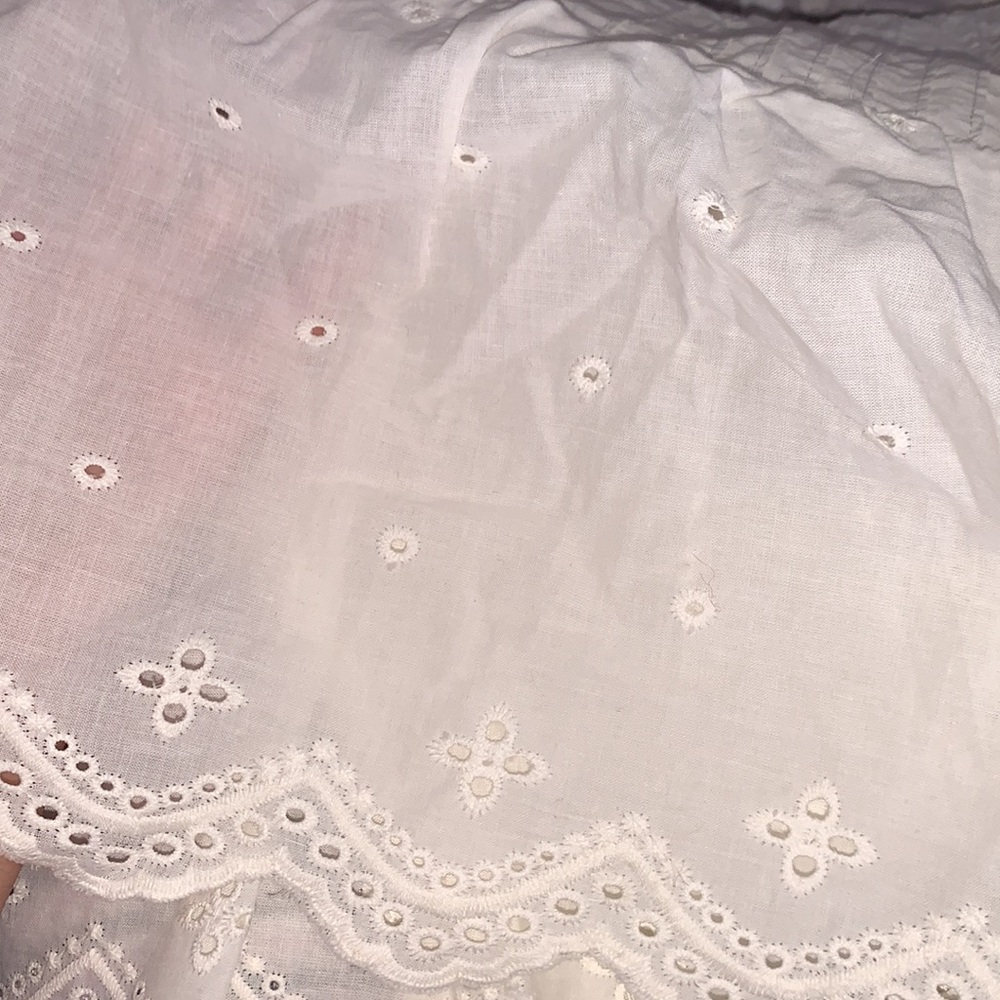 Size small Adiva Lace Ruffle Top - Picture 6 of 6